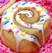Load image into Gallery viewer, Yummy Cinnamon Roll Soap